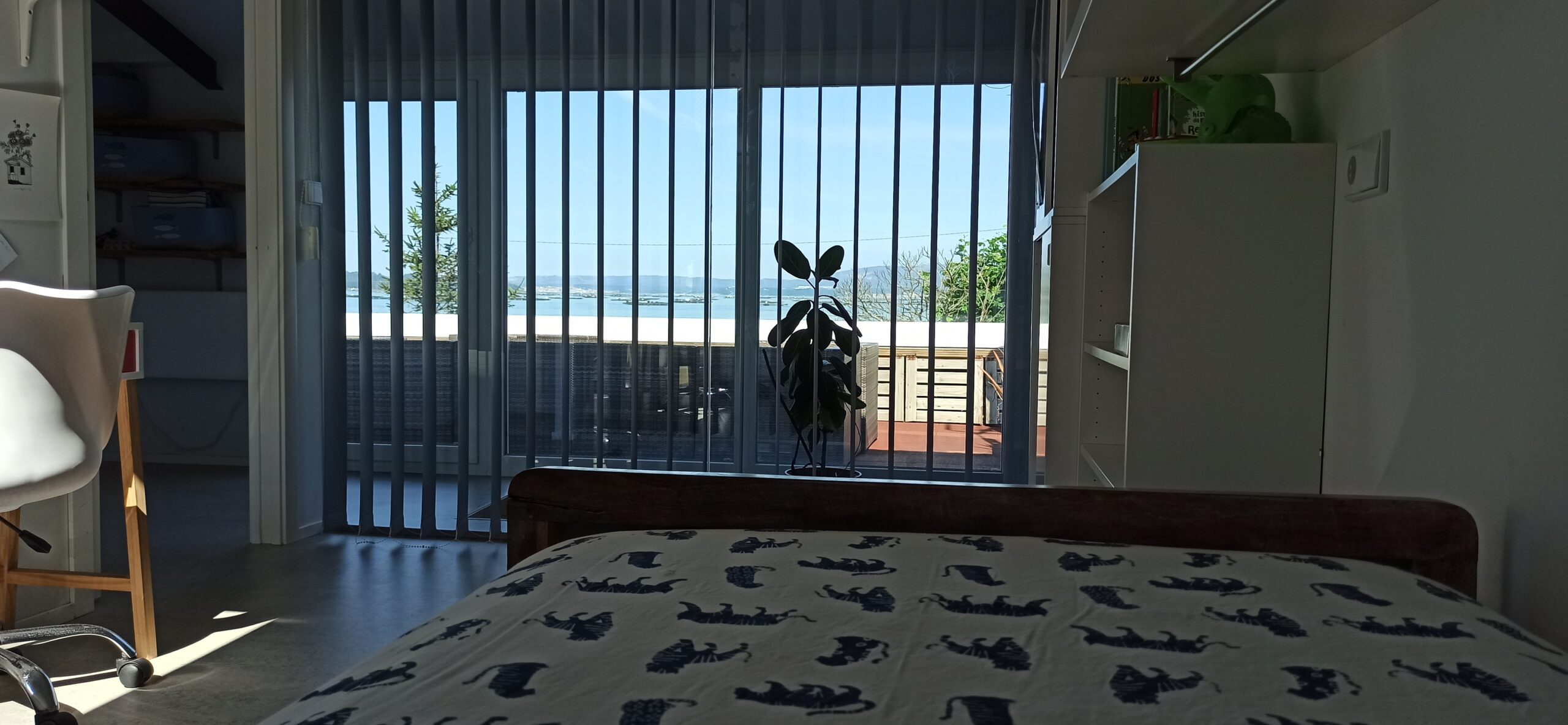 IMG_20240717_114019 first-floor bedroom (2) with ocean views